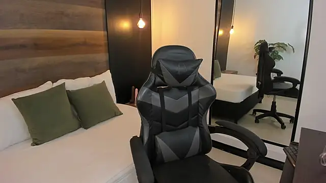 olivia_willoow's cam snapshot