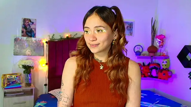 alisson_zafiro_'s cam snapshot