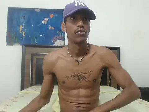 AlbertBigCock live sex cam