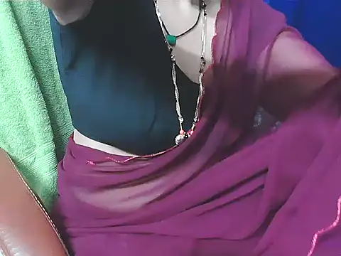 sunitha-3's cam snapshot