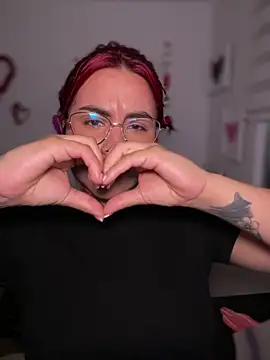 Zarahs_Blare1 live sex cam