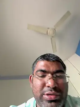 1234HYDDICK4u live sex cam