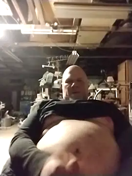 Reddog833 live sex cam