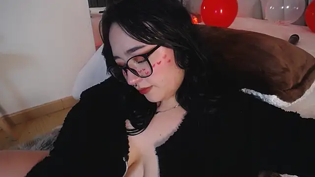 Miss_Loise's cam snapshot