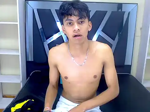 sebas_twink7's cam snapshot