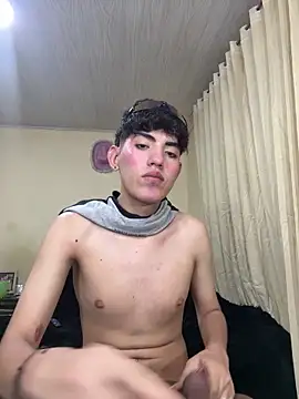 max_femboy's cam snapshot