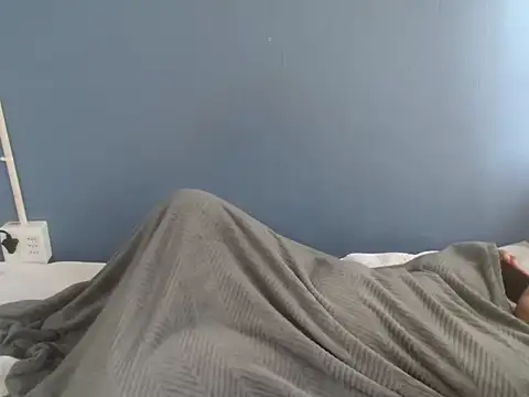 Sweet-Bella17's cam snapshot