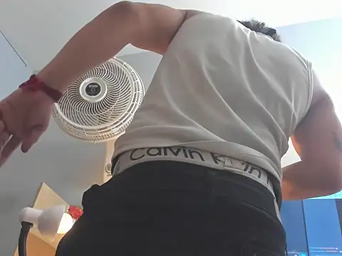 Xfire_boy69 live sex cam