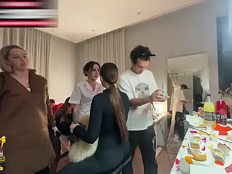 CrewPTS's cam snapshot