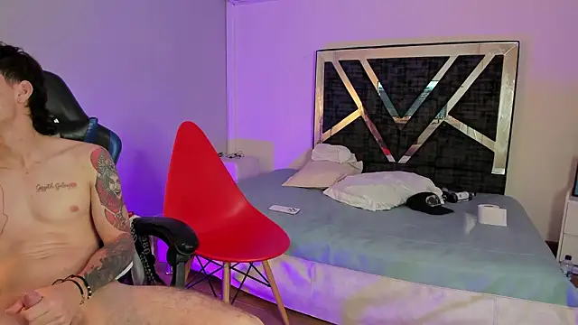 Handsomeboyss19's cam snapshot