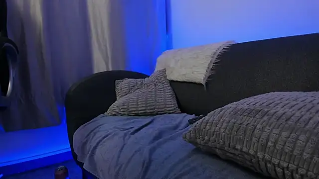 Leoo_Miller's cam snapshot