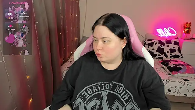 Akemi_BBW's cam snapshot