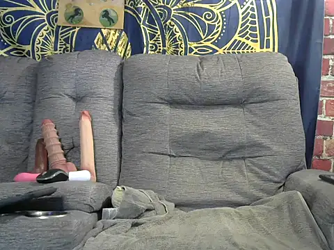 lovely_lola1111's cam snapshot