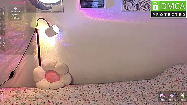 Essie_Fanning's cam snapshot