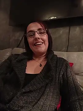 IsisBlake's cam snapshot