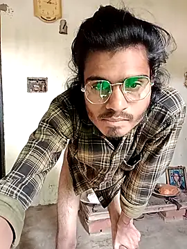 Yash_Sharma18's cam snapshot