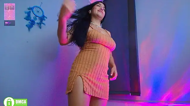 carla_rossin's cam snapshot