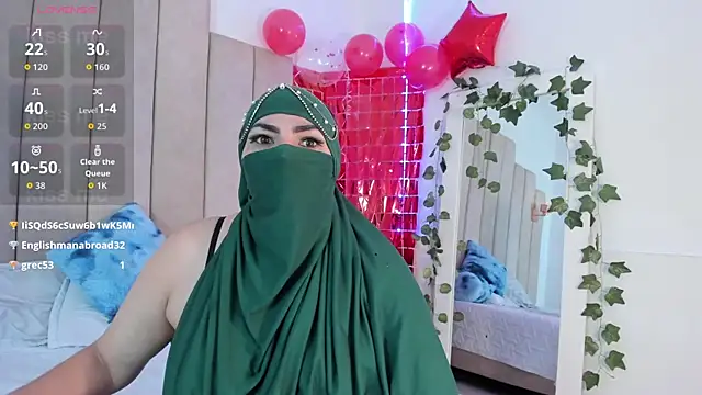 _naylaa_'s cam snapshot