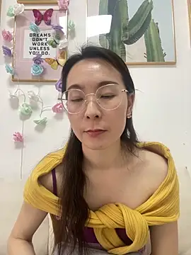 you-005 live sex cam