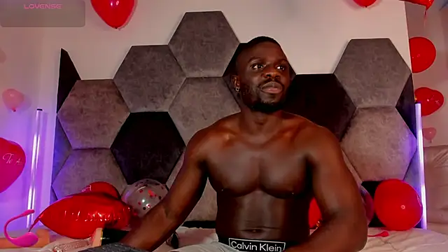 Latrellx7 live sex cam