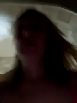 ValeriaLight live sex cam