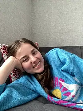 Lady_woman's cam snapshot