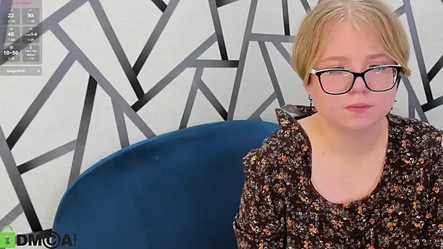 Lauraaa_Smith's cam snapshot