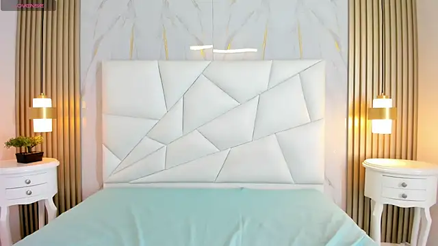 naomibely's cam snapshot