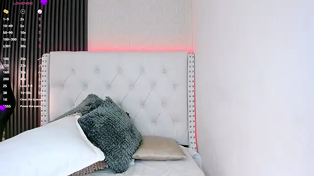 aliscollins_'s cam snapshot