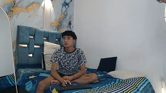 MAPOLA_GREAT live sex cam