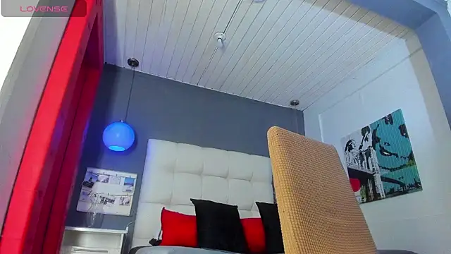 Yiyo10_ live sex cam