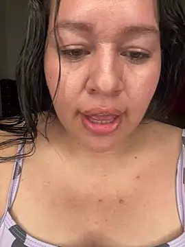 Lovelipsbig's cam snapshot