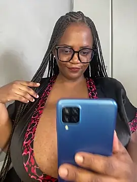 SweetLillyC's cam snapshot