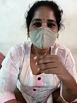 MaaliiiPonuTamil live sex cam