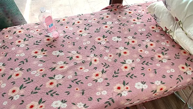 AlicePirs live sex cam