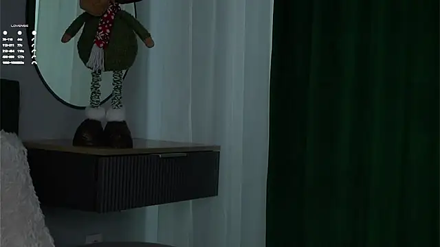 PiquingOgalala live sex cam