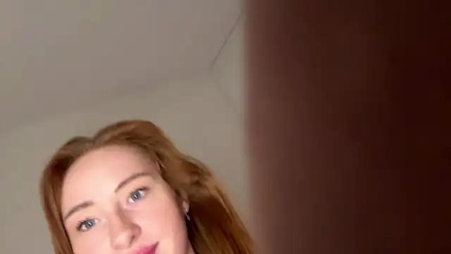 GingerFoxy_'s cam snapshot