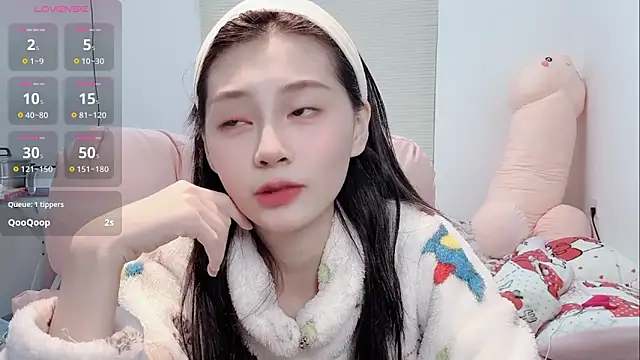 lris-Beauty live sex cam