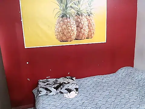 Lovelycouple25 live sex cam