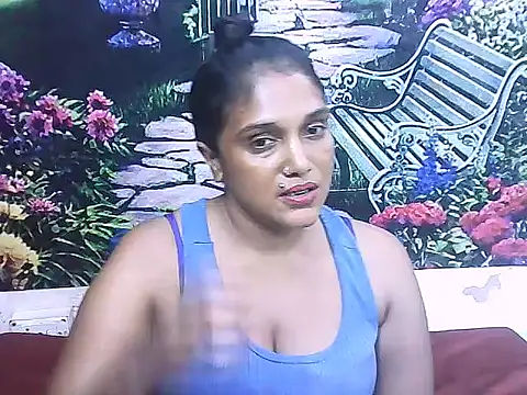 IndianSexyLady20's cam snapshot