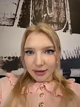 AmmyHot live sex cam