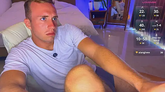 tommy_cumfinger live sex cam