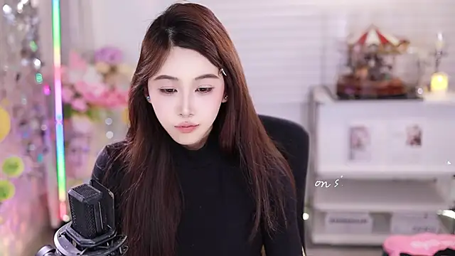 SleepArtist live sex cam