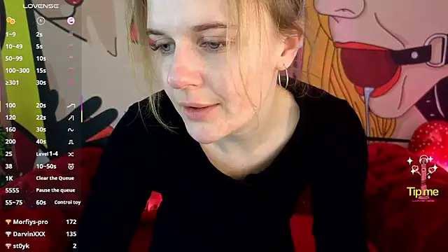 MaribelRiverr_'s cam snapshot