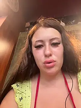 AndreaMood live sex cam