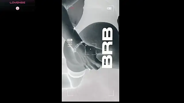 Sladkaya_2025's cam snapshot