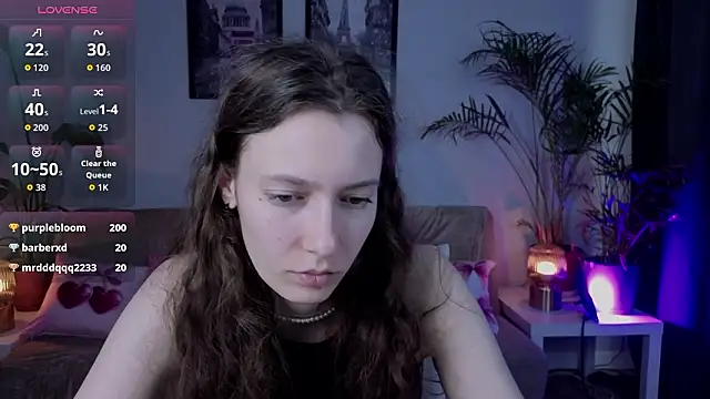 VioletaBloom live sex cam