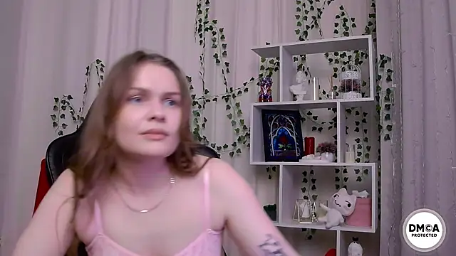 Kate_mermaid's cam snapshot