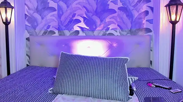 Sami_Evanns's cam snapshot