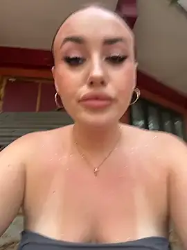 KiraSunshine's cam snapshot